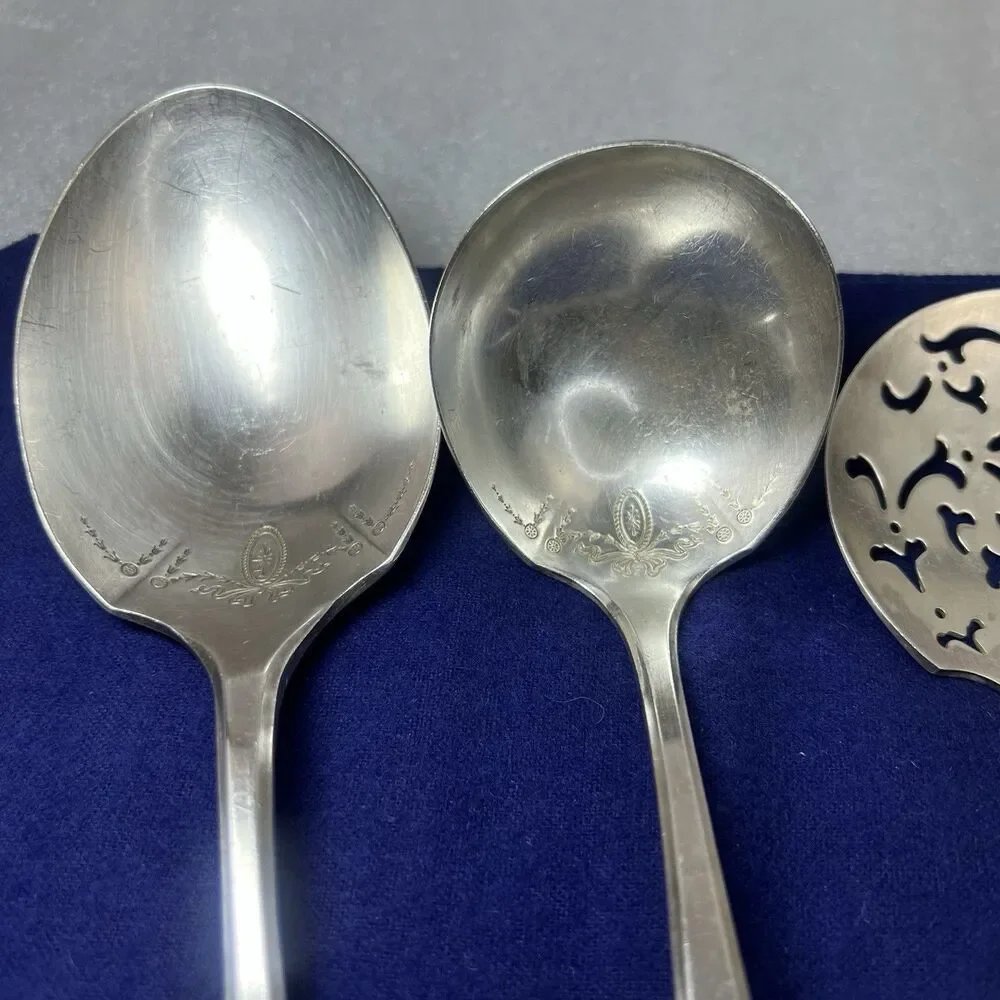 4 Oneida Community Plate Adam 1917 Serving Spoons Lot Casserole Tomato Server